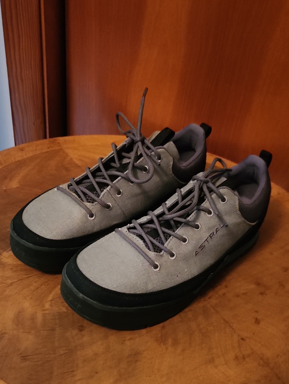 Astral Men's Rambler, Gray Black Low-Profile Water Shoe
